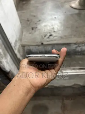 Apple iPhone X Modified (Used)