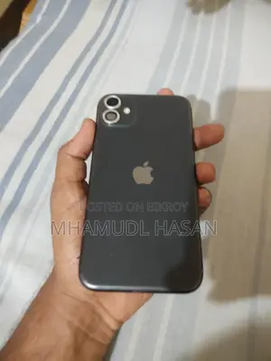 Apple iPhone 11 (Used)