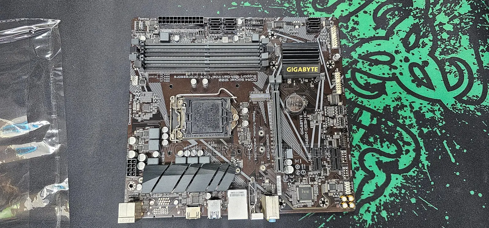 GIGABYTE B460M DS3H AC V2-Y1 LGA 1200 Intel With WIFI Bluetooth