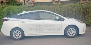 Toyota Prius S Dhaka Ready 2020