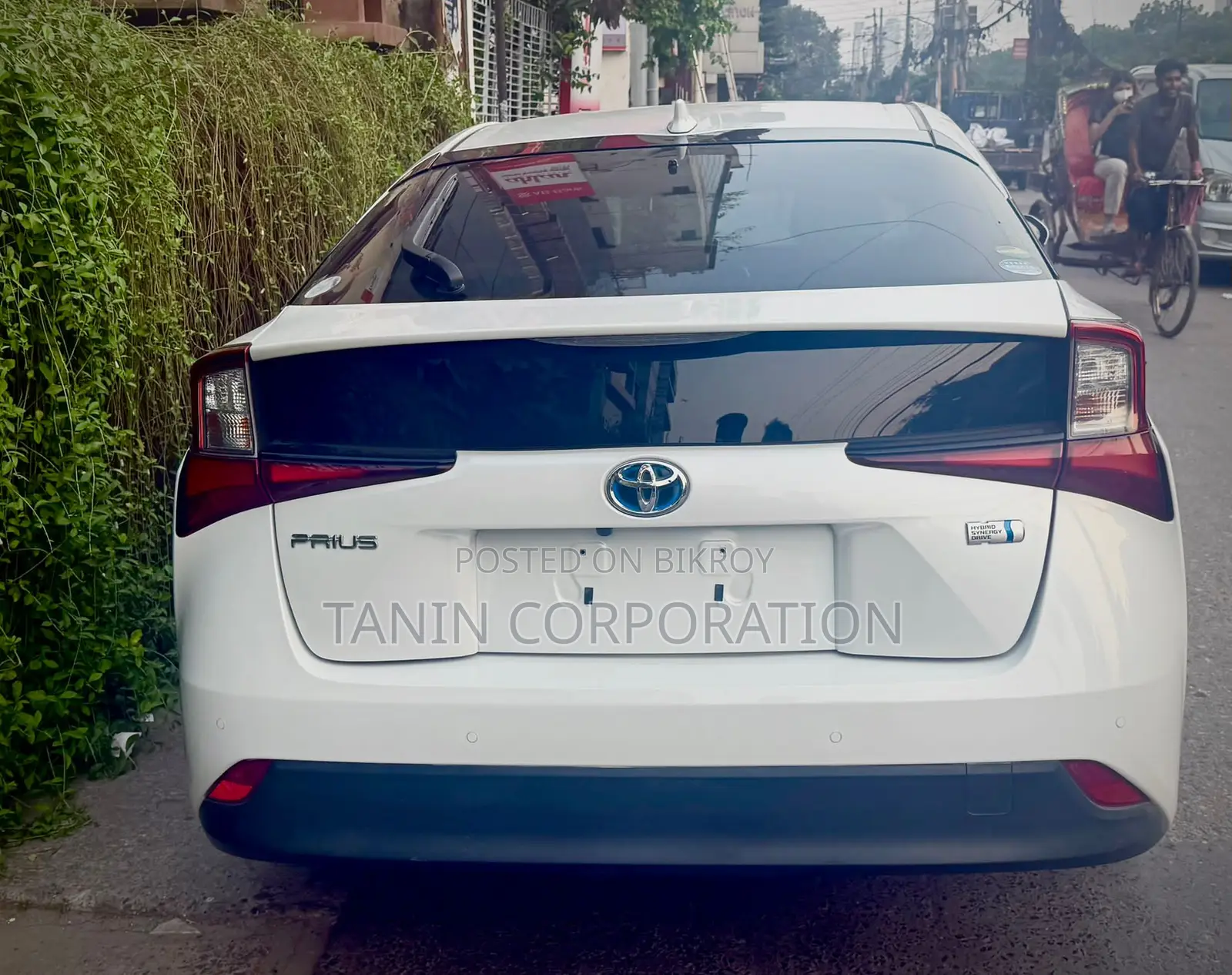 Toyota Prius S Dhaka Ready 2020