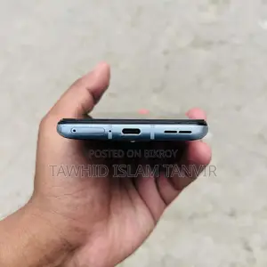 OnePlus 9R . (Used)