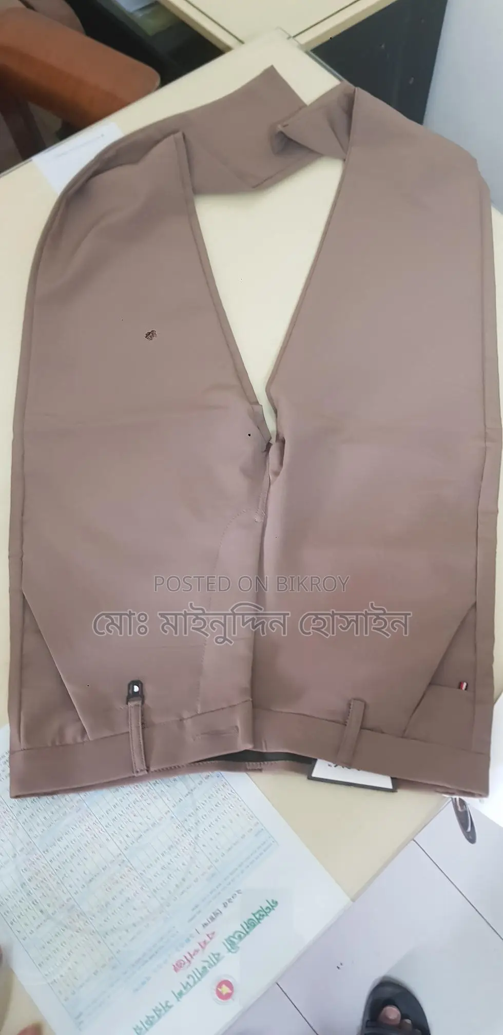 একটি নতুন ফরমাল প্যান্ট বিক্রয় করতে চাই