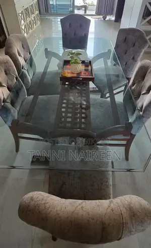 ৬ সিটের কাঠের ডাইনিং টেবিল সেট বিক্রয়ের জন্য