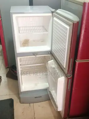 সব ওরজিনাল 10 CFT রানিং ফিরিজ বিক্রি করা হবে। 15 দিন রিপ্লেজ ওয়ারেন্টি।