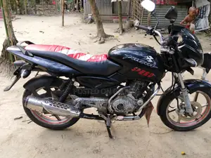 Bajaj Pulsar 150 . 2008