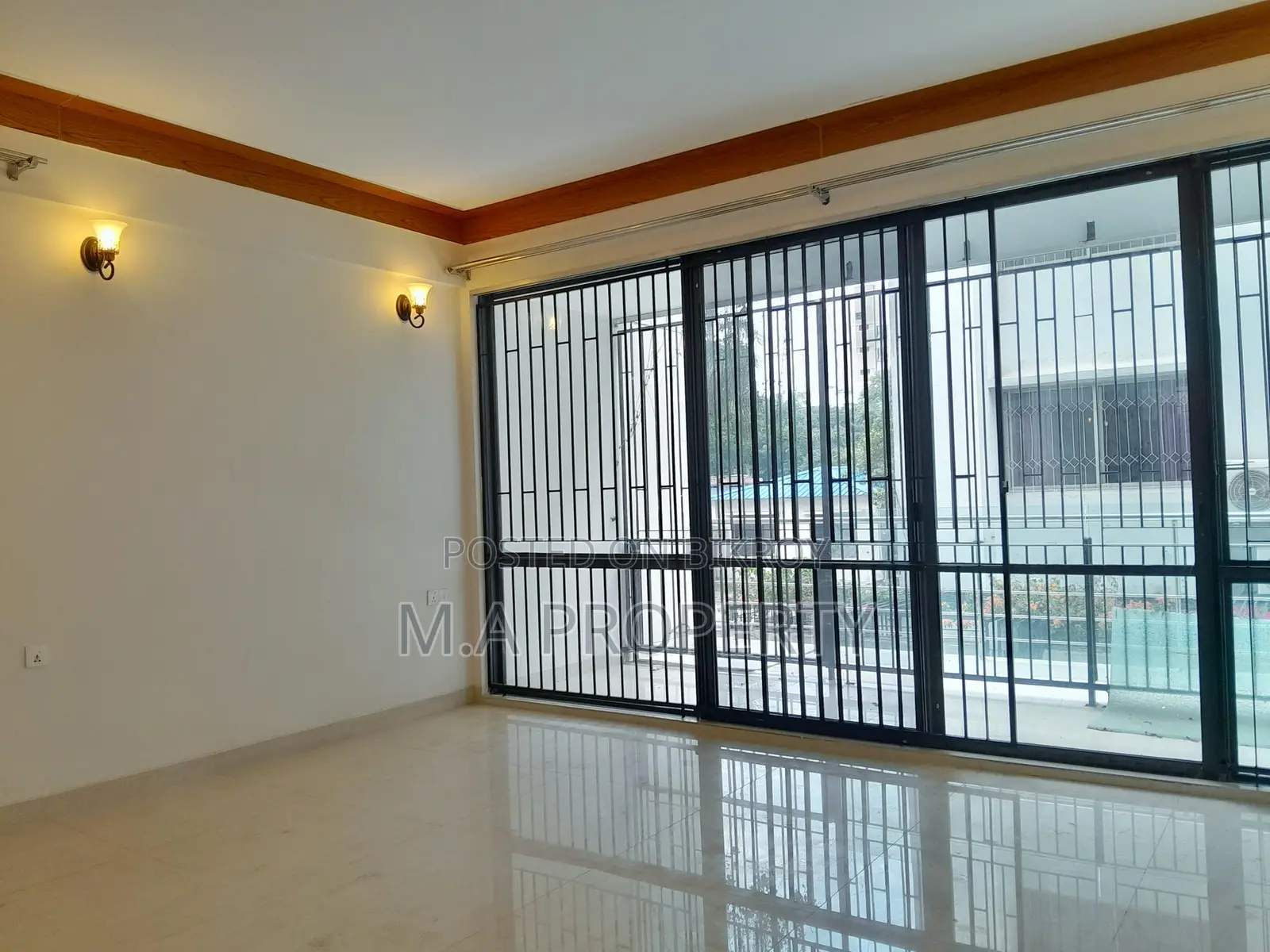 Semi furnished apartment rent Gulshan 2