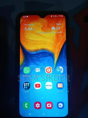 Samsung Galaxy A20 32 GB Black