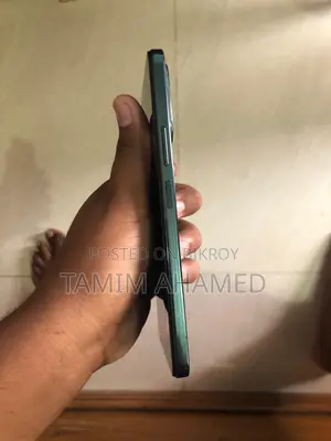 Vivo Y28 (8/128) (Used)