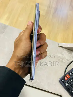 Tecno 30s 8/256 GB Blue