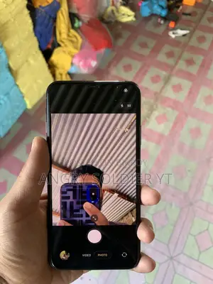 Apple iPhone 11 Pro Max . (Used)