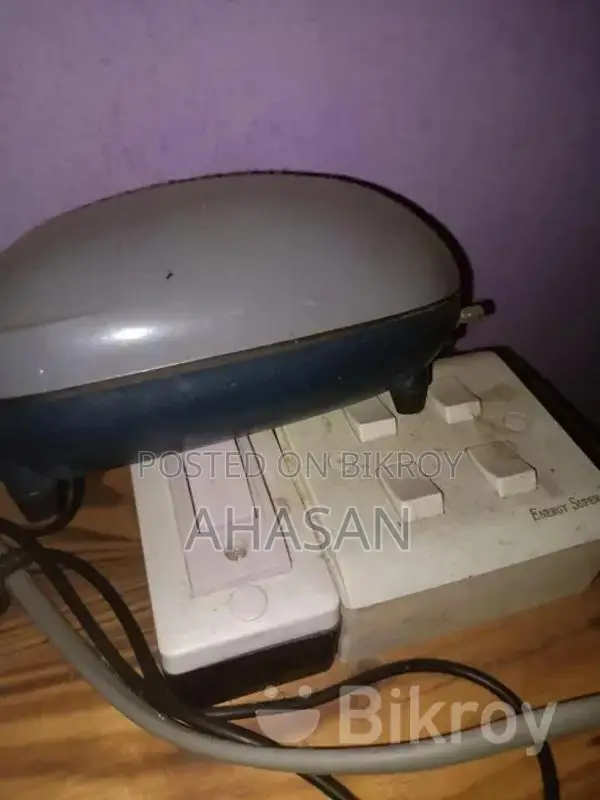 ২.৬ ফিট একুরিয়াম বার্নিশ করা স্ট্যান্ড ঢাকনা।