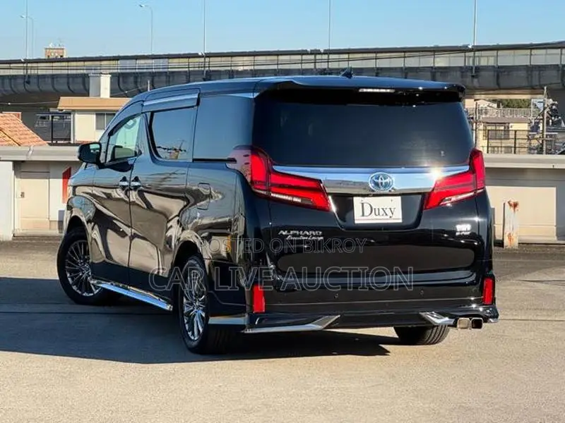 Toyota Alphard Executive Lounge 2021