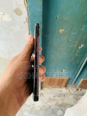 Samsung Galaxy S23 . (Used)