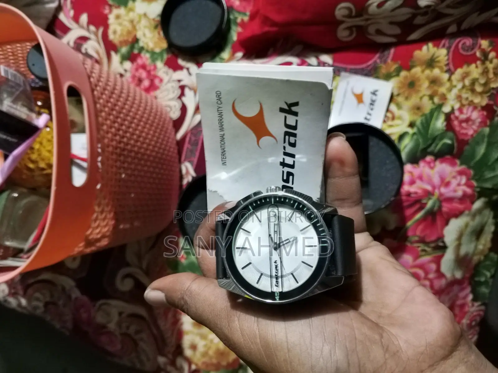 ঘড়ি বিক্রয়
