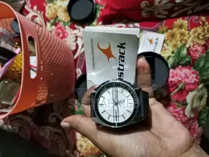 ঘড়ি বিক্রয়