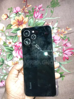 Xiaomi Redmi 12 latest (Used)