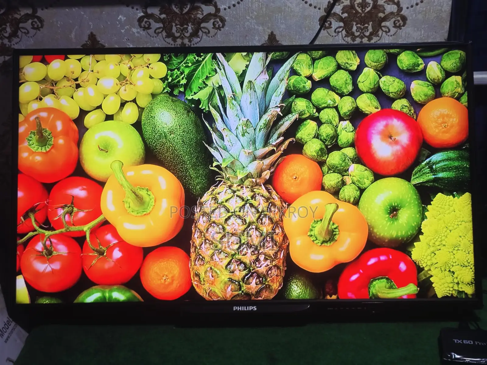 Philips 40" tv + Google box (voice) সাথে ছয় মাসের ওয়ারেন্টি