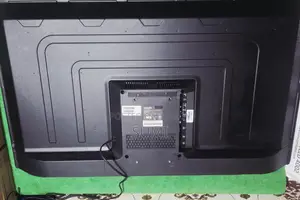 Philips 40" tv + Google box (voice) সাথে ছয় মাসের ওয়ারেন্টি