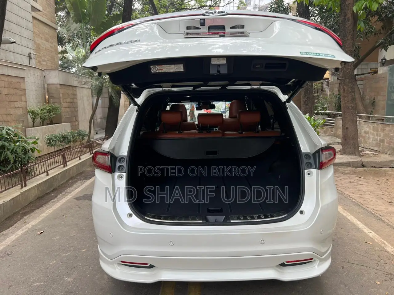 Toyota Harrier Advance Premium 2020