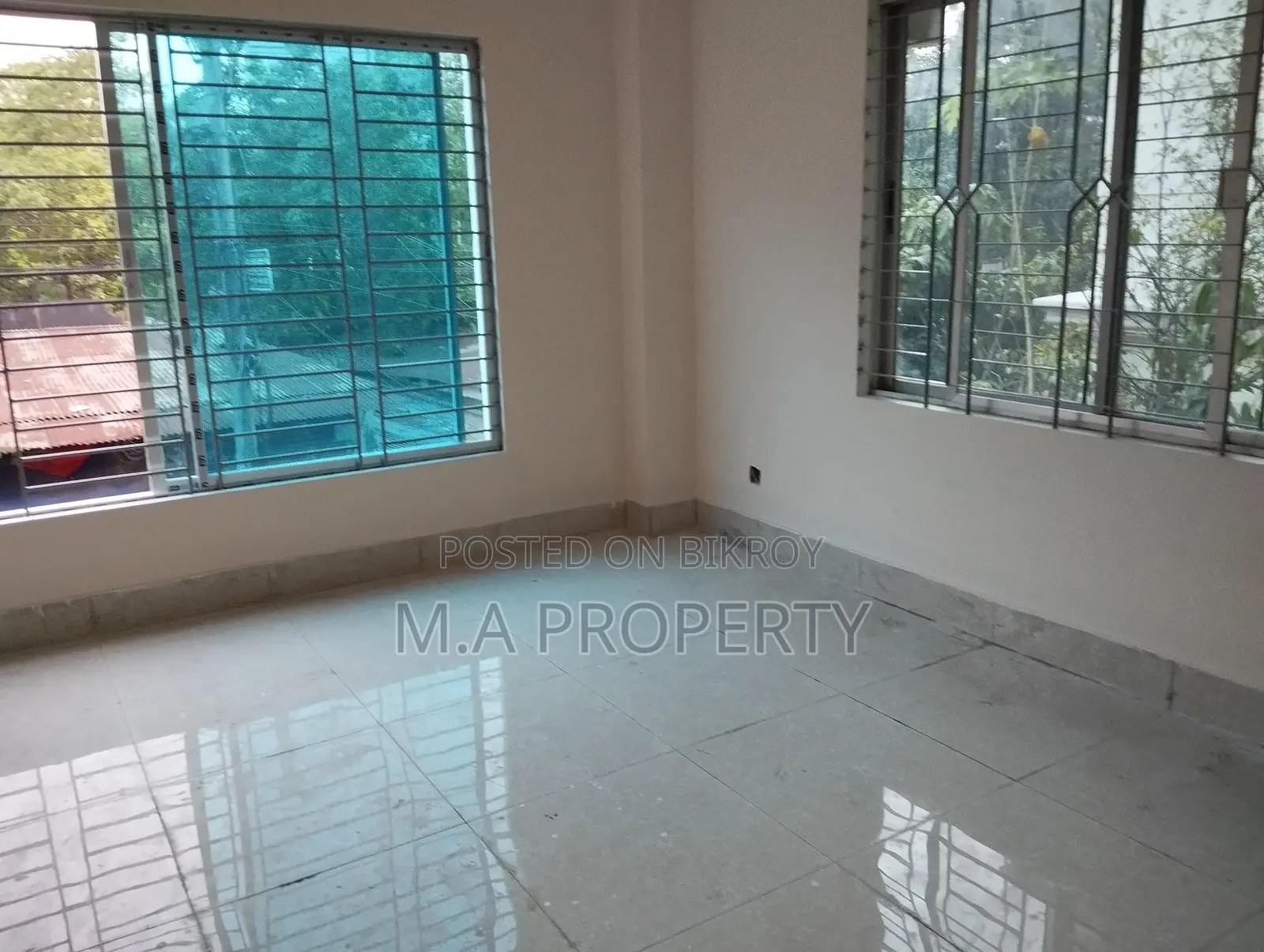 EXCLUSIVE NEW RENOVATED 2650 SFT 4BED OFFICE APARTMENT RENT GULSHAN 2