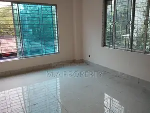 EXCLUSIVE NEW RENOVATED 2650 SFT 4BED OFFICE APARTMENT RENT GULSHAN 2