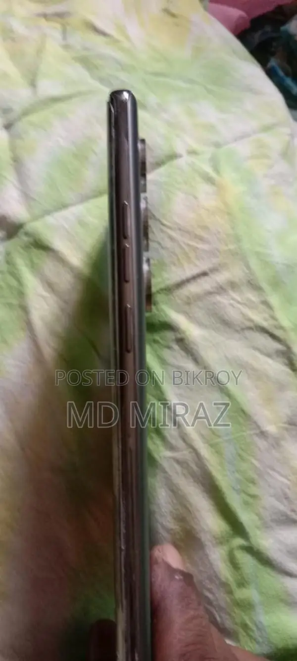 Tecno Camon 40 Pro (ব্যবহৃত)