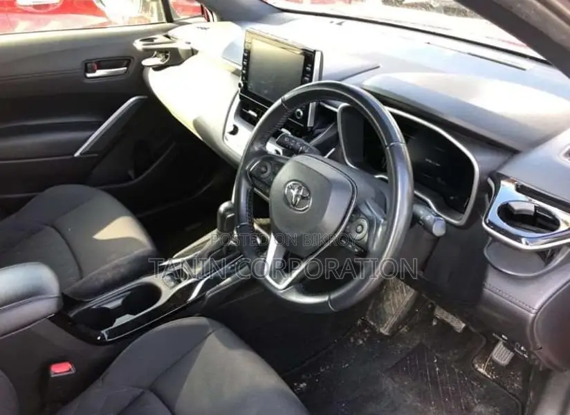 Toyota Corolla Cross Hybrid Moonroof 2022