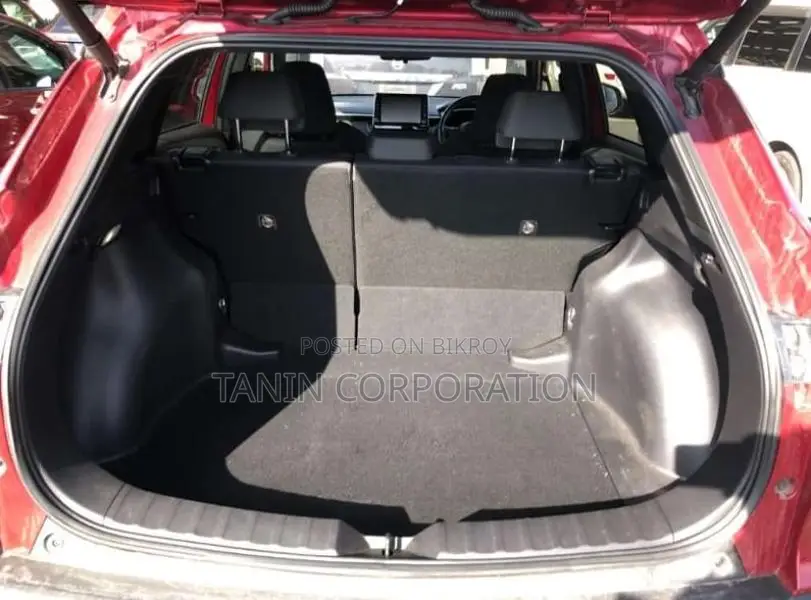 Toyota Corolla Cross Hybrid Moonroof 2022