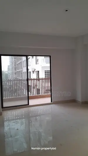 2400 sq ft 3 bedroom new luxurious semi-furnished flat for rent