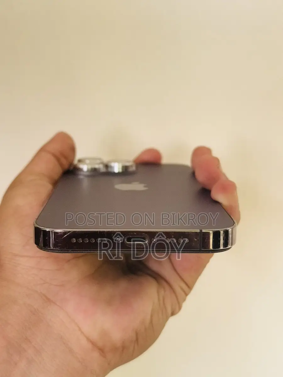 Apple iPhone 14 Pro Max . (Used)