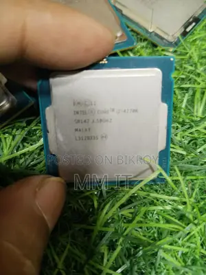 Processor CORE I7 4th Gen Available