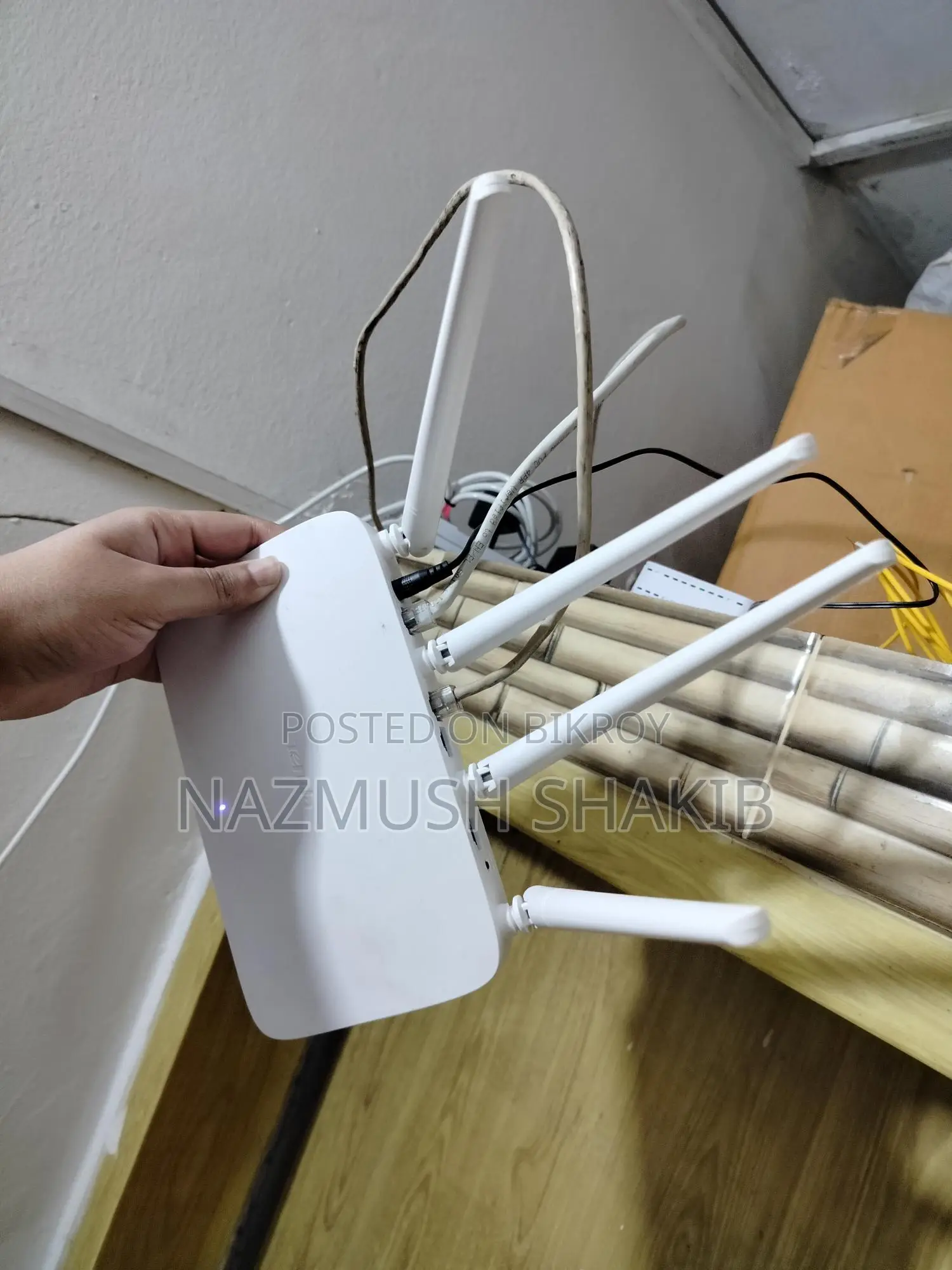 Tenda F6 Wifi Router