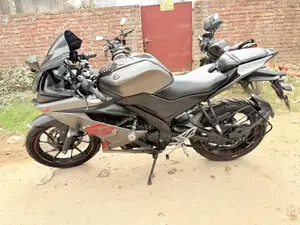 Yamaha R15 V3 BS6 2021