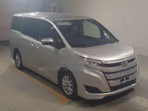 Toyota Noah X PACKAGE 2020