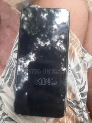 Vivo Y19 . (Used)