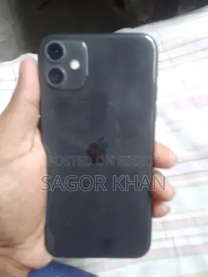 Apple iPhone 11 Black (Used)