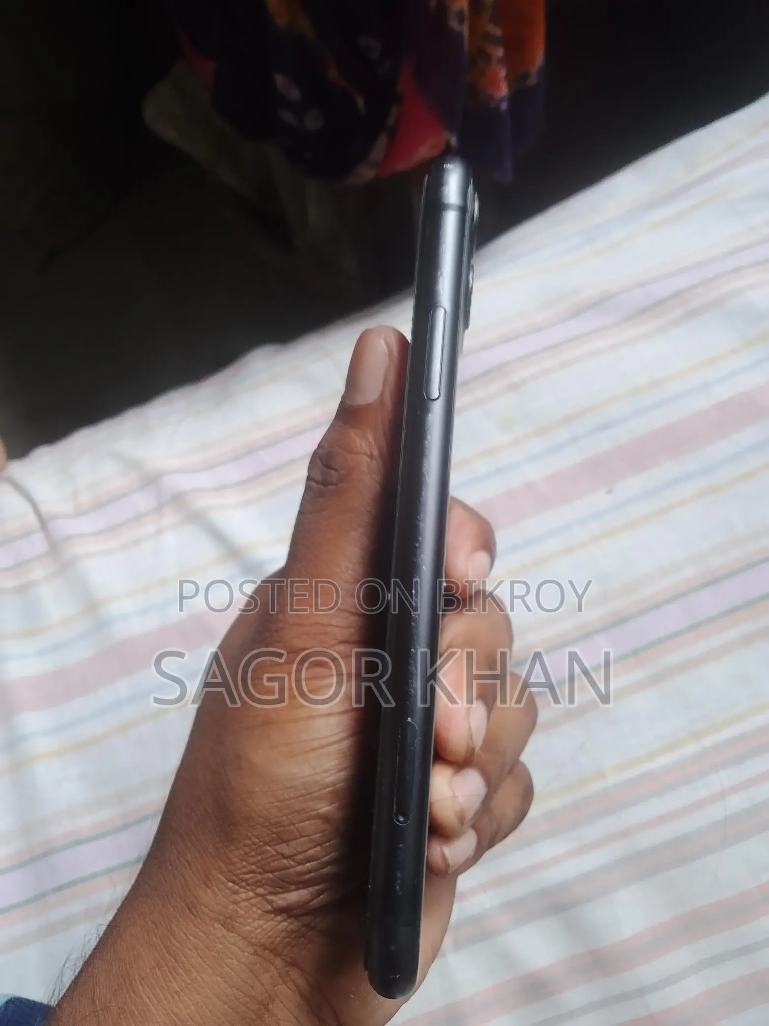 Apple iPhone 11 Black (Used)