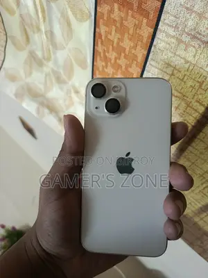 Apple iPhone 13 (Used)