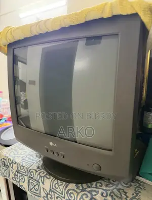 LG CRT Monitor 17 Inch