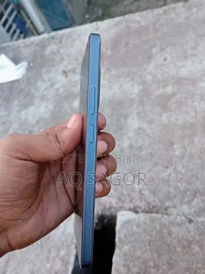 Realme Narzo 70 Turbo 6-128 (Used)