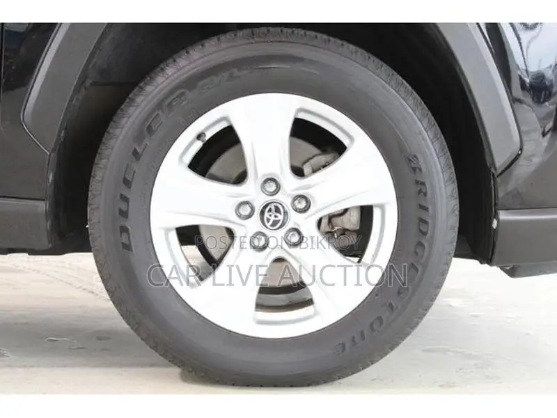 Toyota RAV4 Hybrid X pre order 2021