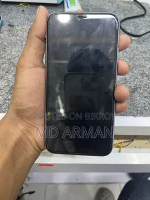Apple iPhone 11 (Used)