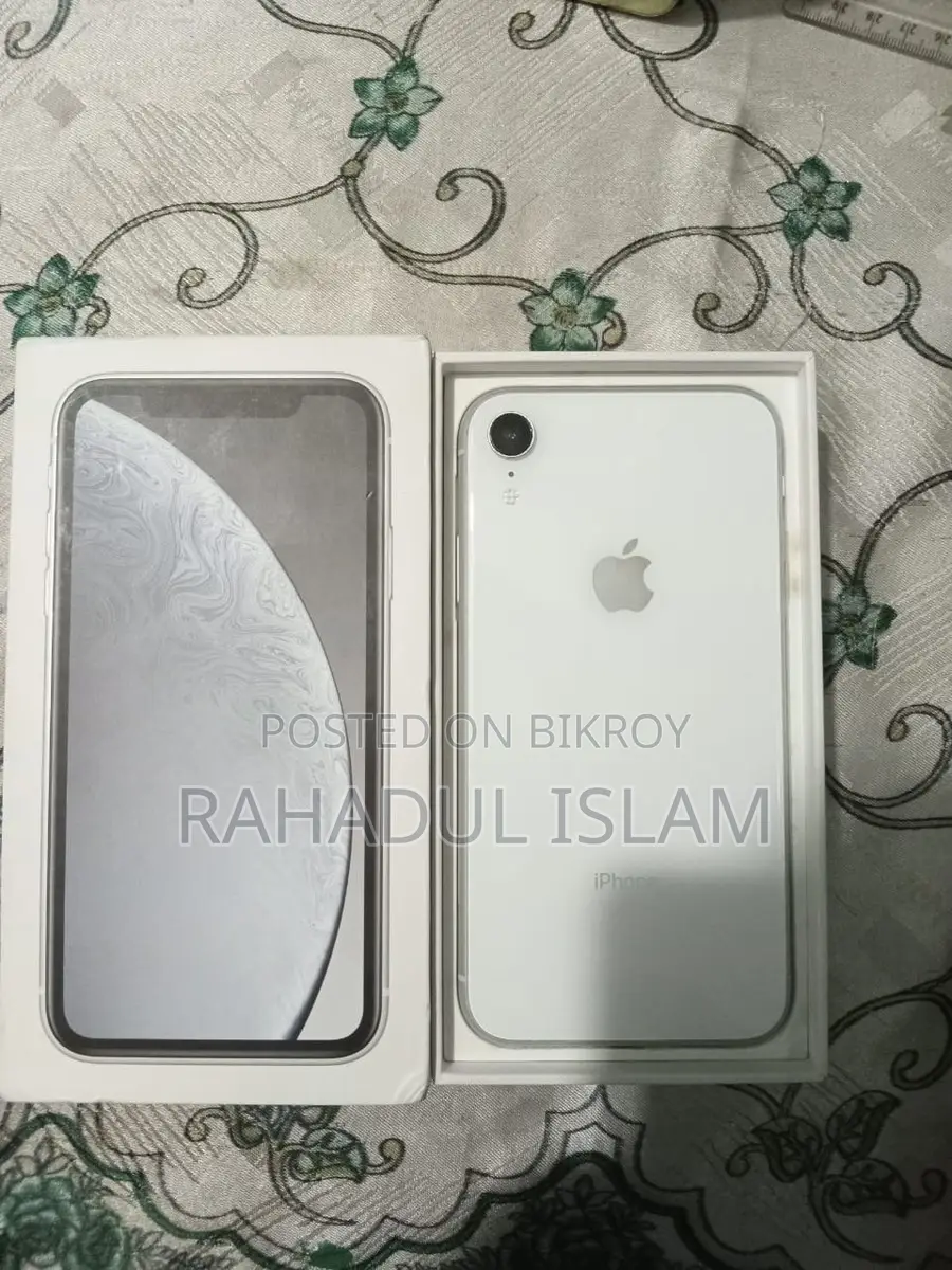 Apple iPhone XR (Used)