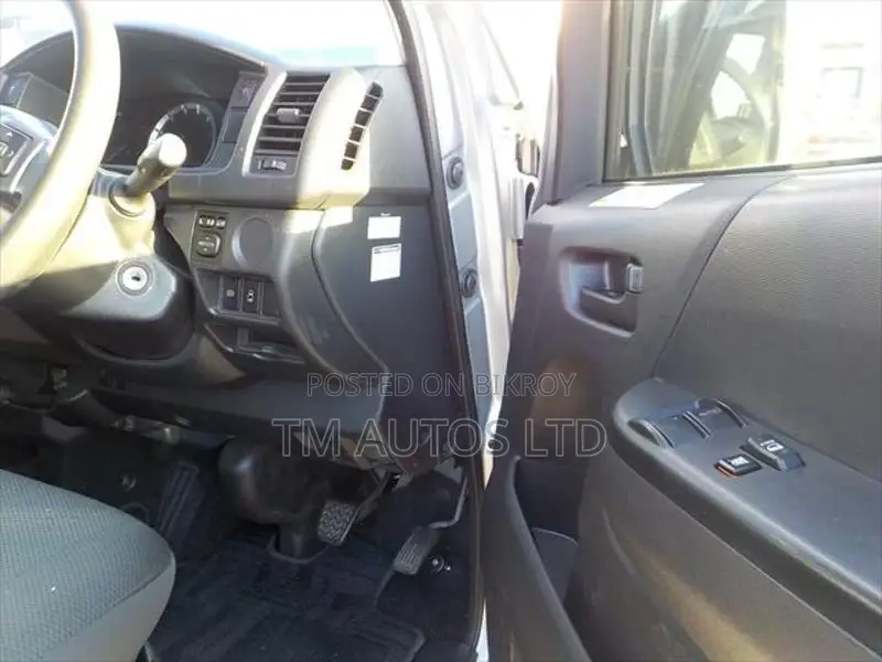Toyota Hiace AMBULANCE WELCAB 3.5 2020