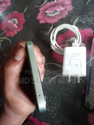 iQOO z95g (Used)