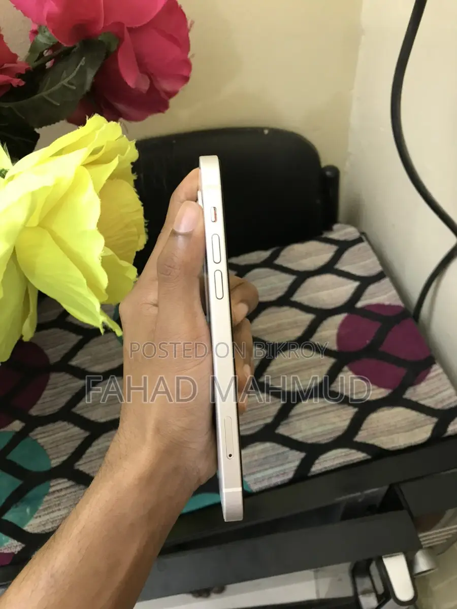Apple iPhone 12 Full Fresh (Used)