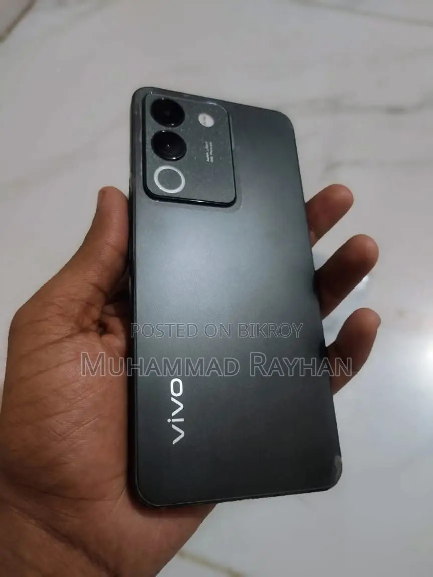 Vivo V29e 5g (Used)