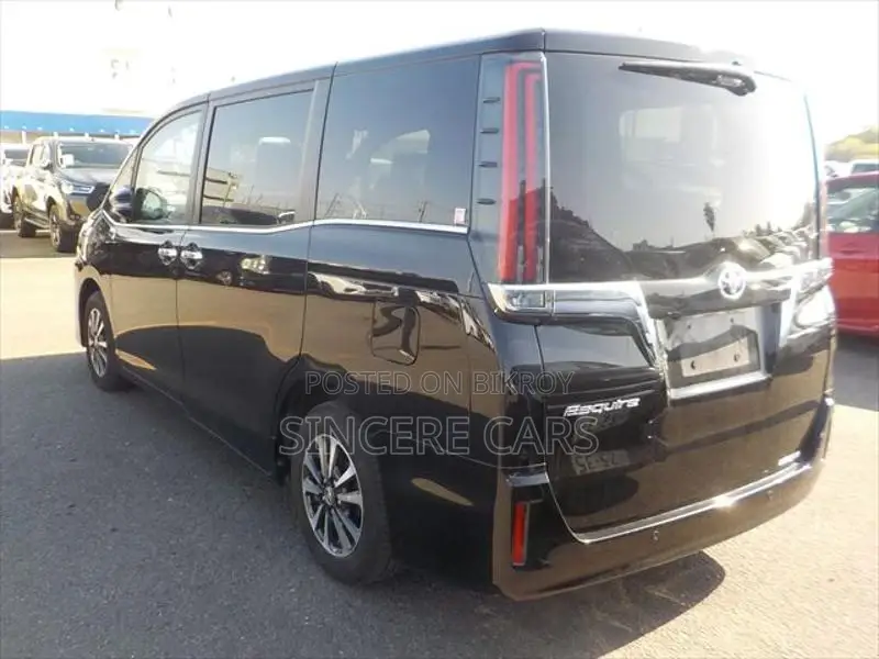 Toyota Esquire GI NON HYB 4POINT 2021
