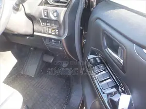 Toyota Esquire GI NON HYB 4POINT 2021